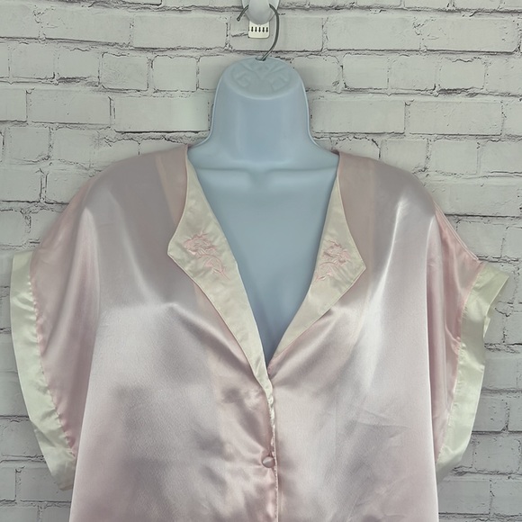 Val•Mode Lingerie pink satin sleep wear set size large - Picture 3 of 17
